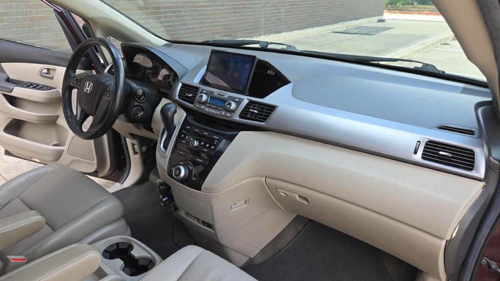 2013 Honda Odyssey Image 65