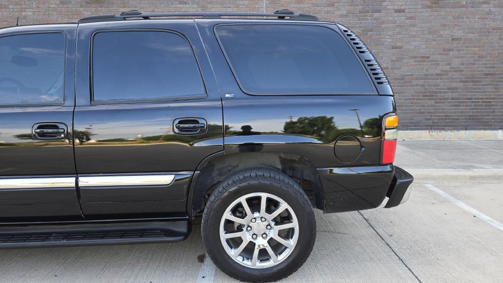 2004 GMC Yukon Image 20