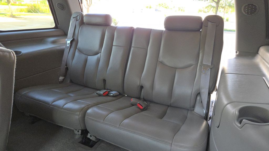 2004 GMC Yukon Image 73