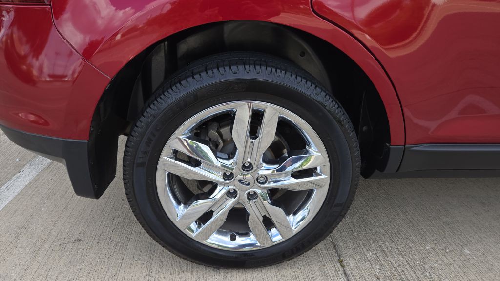 2013 Ford Edge Image 8