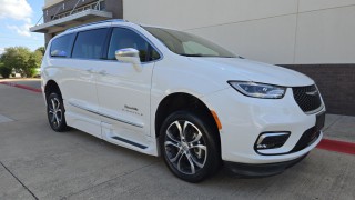 Image for 2022 Chrysler Pacifica Pinnacle ID: 7464363