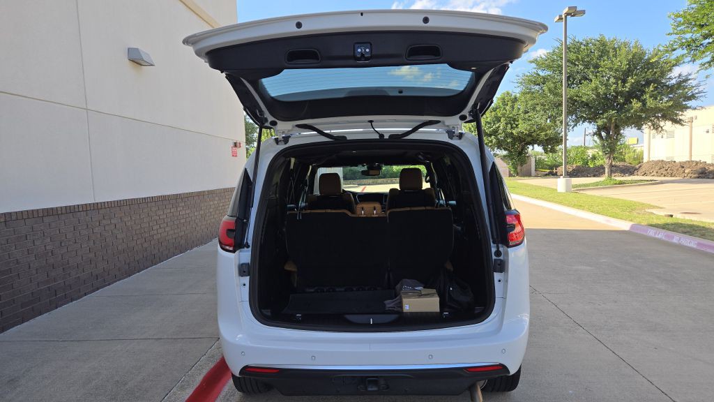 2022 Chrysler Pacifica Image 31