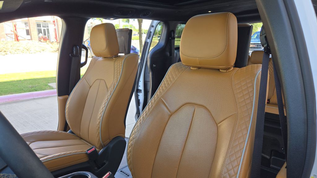 2022 Chrysler Pacifica Image 43