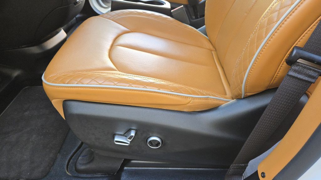 2022 Chrysler Pacifica Image 46