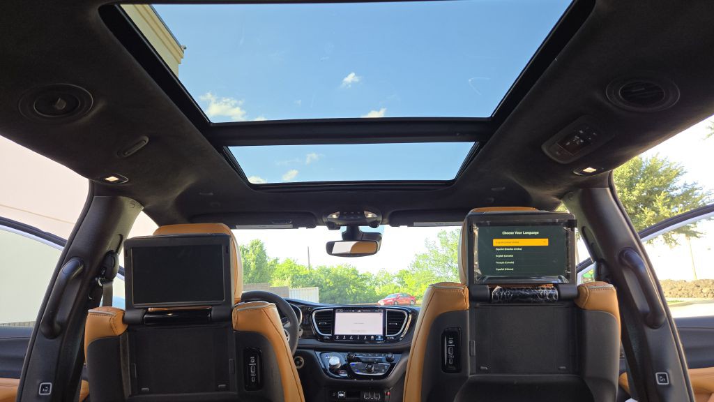 2022 Chrysler Pacifica Image 47
