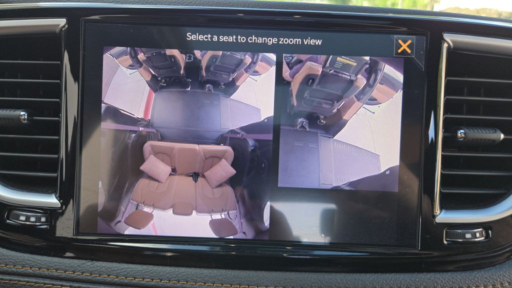 2022 Chrysler Pacifica Image 58