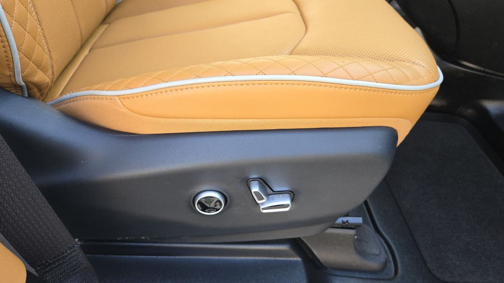 2022 Chrysler Pacifica Image 64