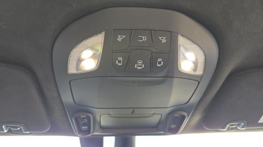 2022 Chrysler Pacifica Image 76