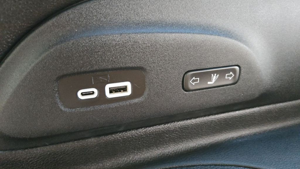 2022 Chrysler Pacifica Image 85