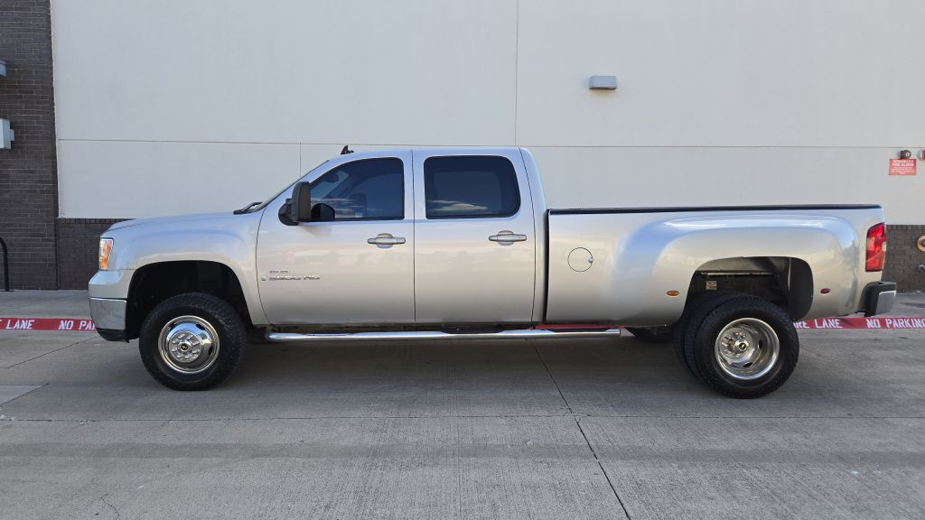 2007 GMC Sierra Image 3