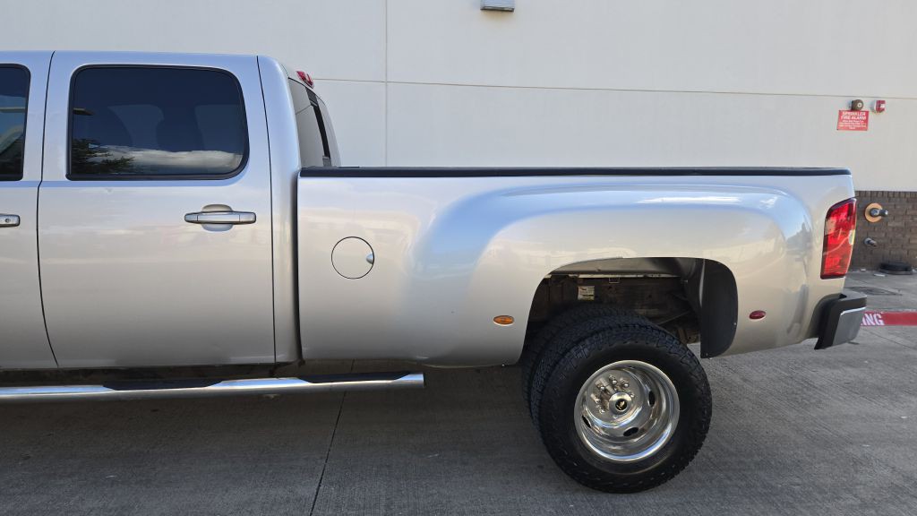 2007 GMC Sierra Image 18