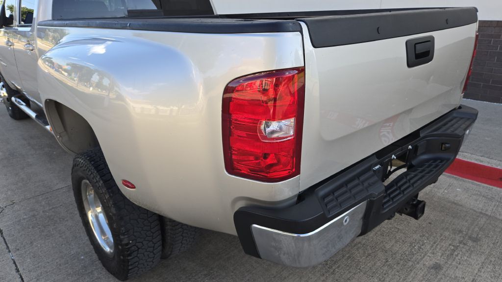 2007 GMC Sierra Image 19