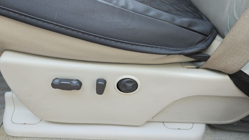 2007 GMC Sierra Image 35