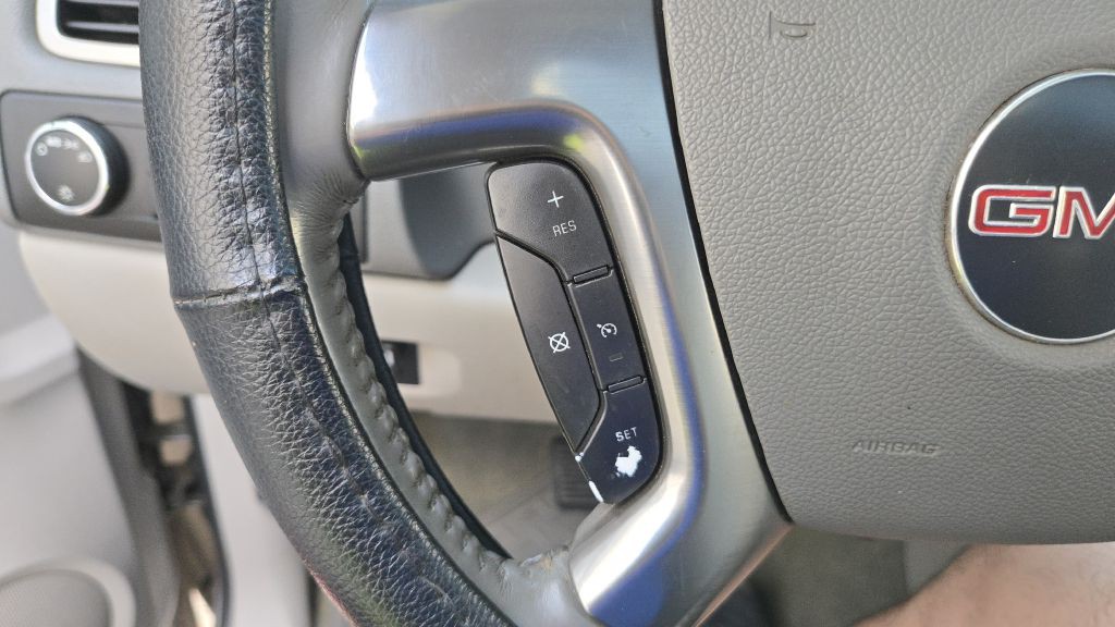 2007 GMC Sierra Image 42