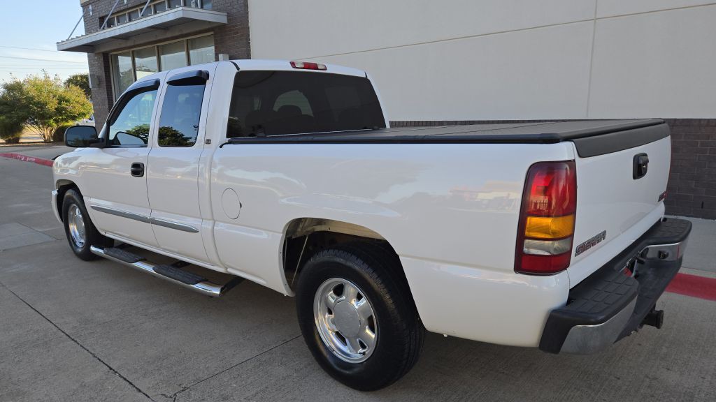 2003 GMC Sierra Image 5