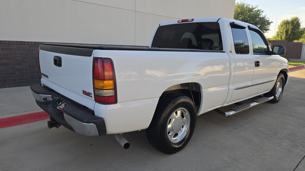 2003 GMC Sierra Image 6