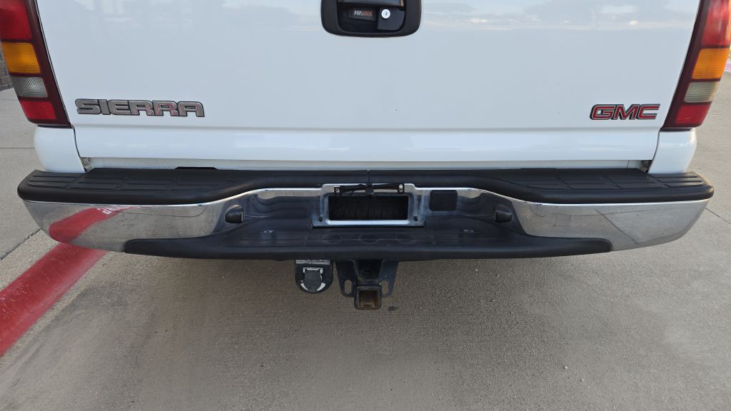 2003 GMC Sierra Image 25