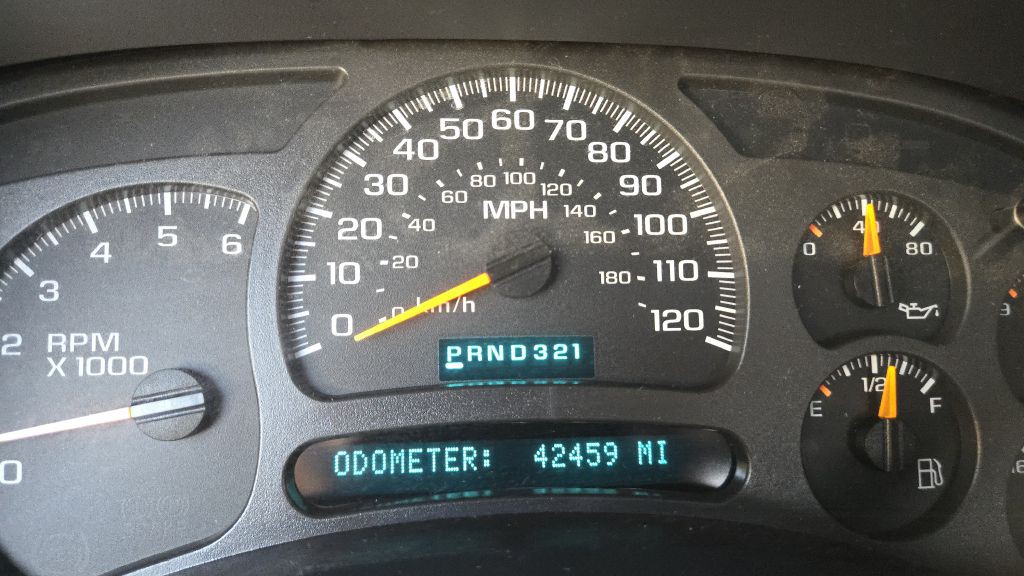 2003 GMC Sierra Image 39