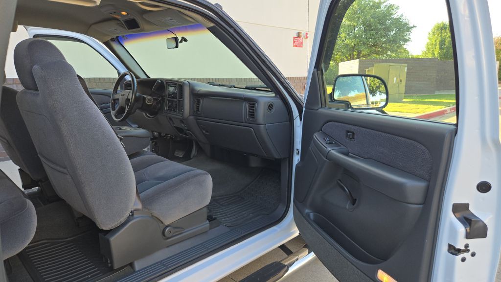 2003 GMC Sierra Image 50