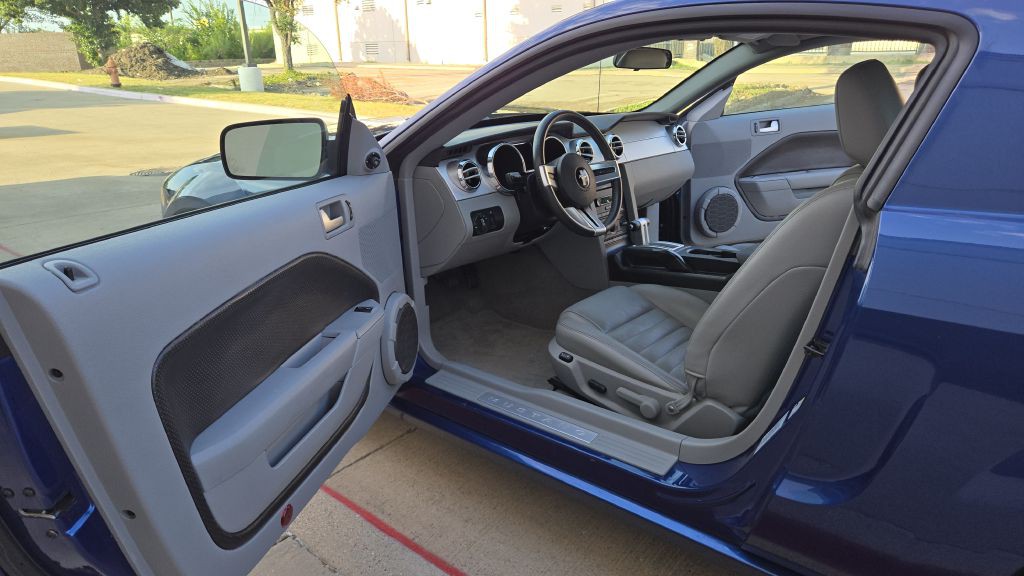 2006 Ford Mustang Image 23