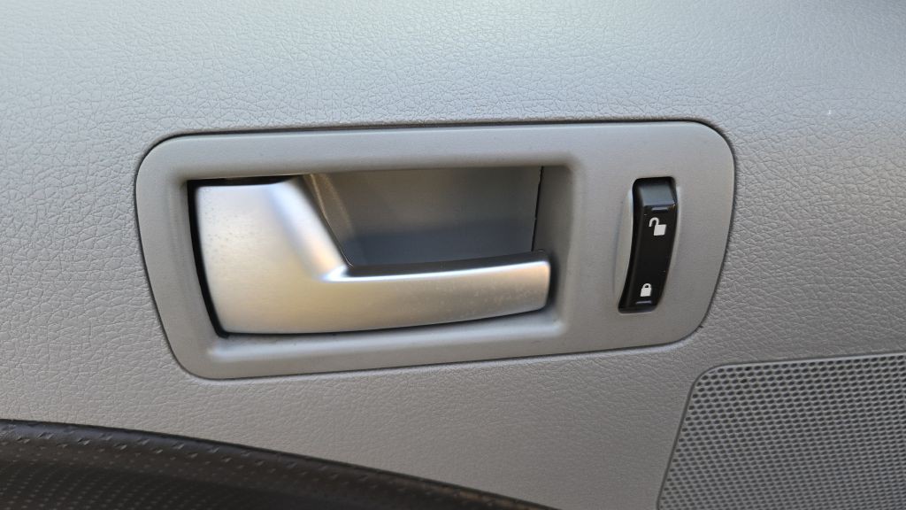 2006 Ford Mustang Image 26