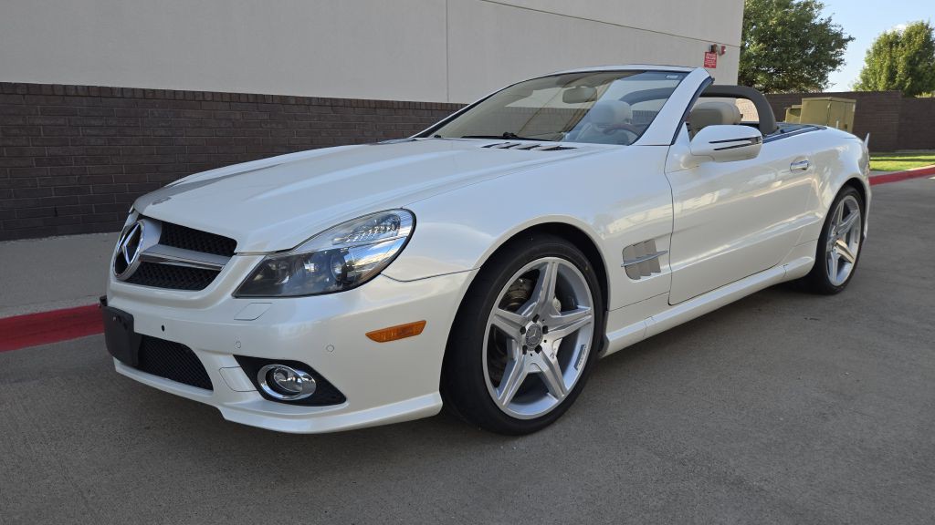 2011 Mercedes-Benz SL-Class Image 6