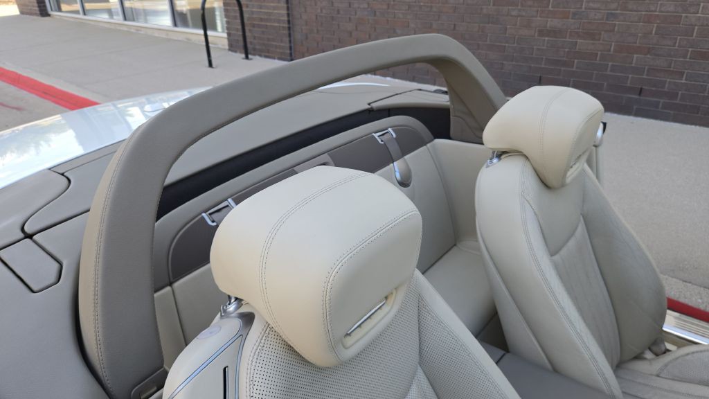 2011 Mercedes-Benz SL-Class Image 59