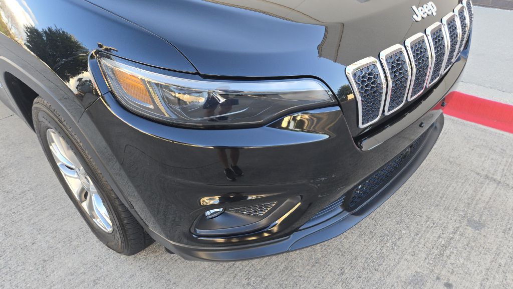 2021 Jeep Cherokee Image 11