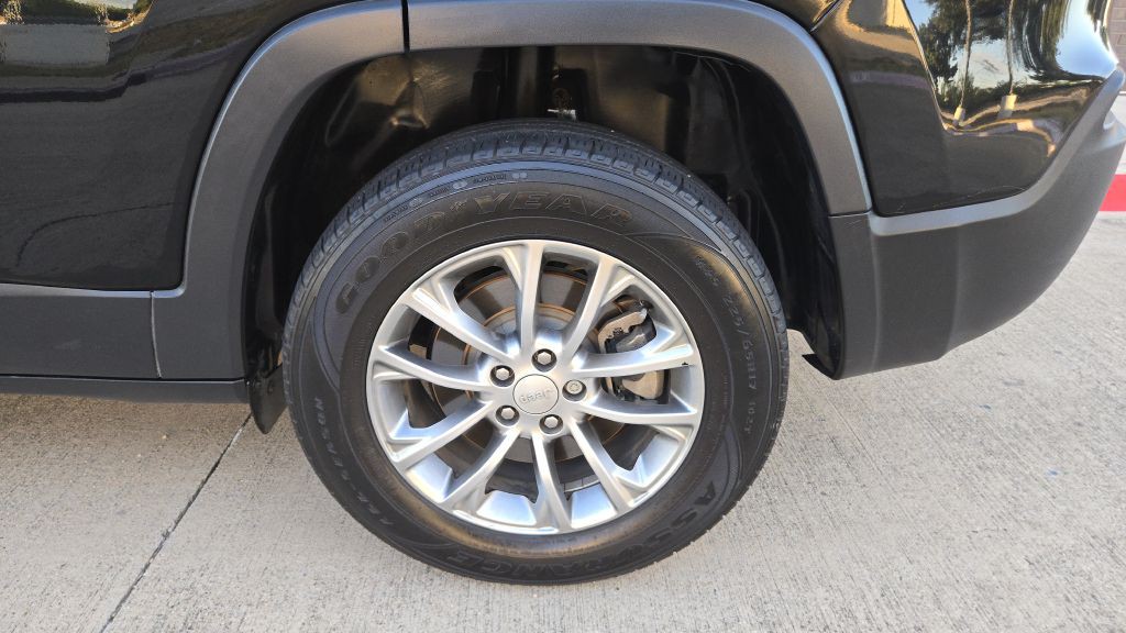 2021 Jeep Cherokee Image 18
