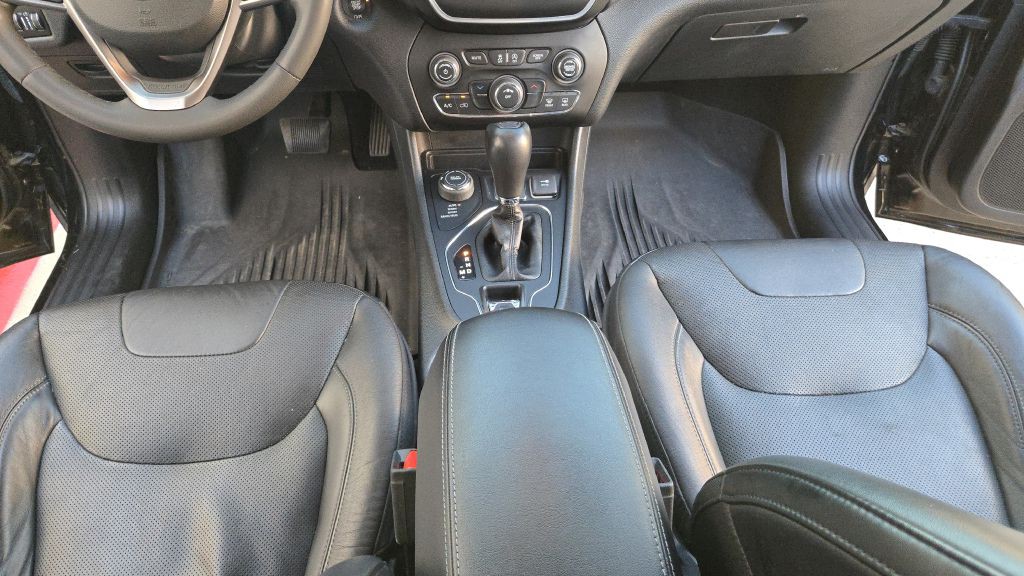 2021 Jeep Cherokee Image 44