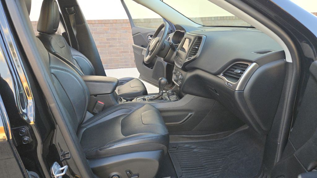 2021 Jeep Cherokee Image 56