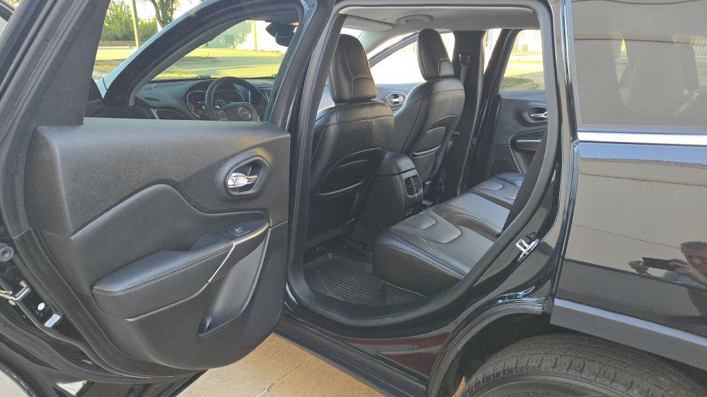 2021 Jeep Cherokee Image 62