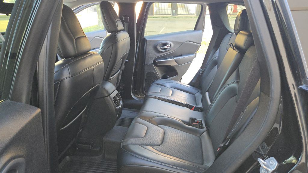 2021 Jeep Cherokee Image 64