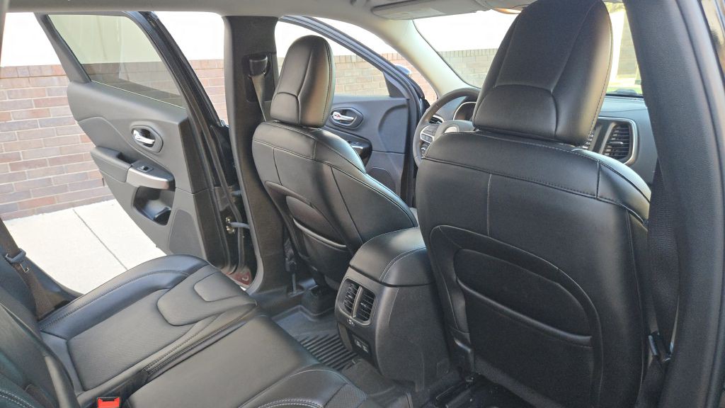 2021 Jeep Cherokee Image 70