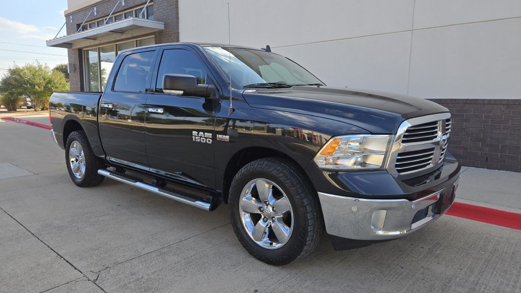 2016 RAM 1500 Image 1