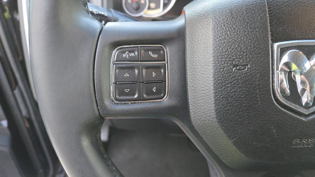 2016 RAM 1500 Image 43