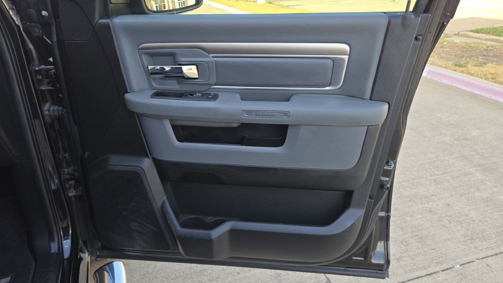 2016 RAM 1500 Image 58