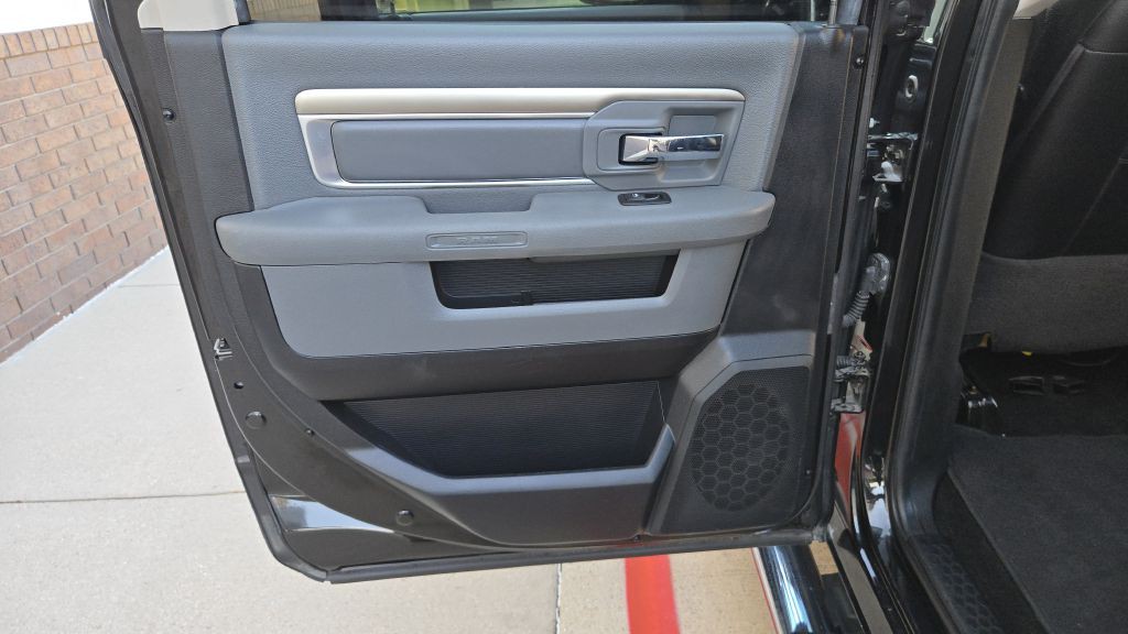 2016 RAM 1500 Image 66