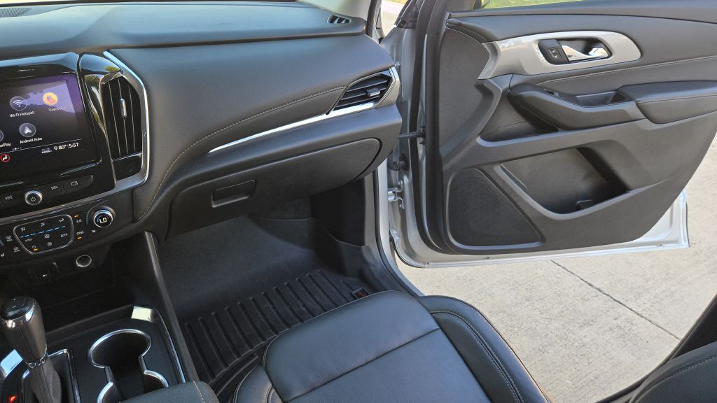 2020 Chevrolet Traverse Image 53
