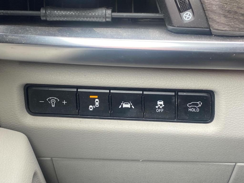2014 Lexus GX 460 Image 31