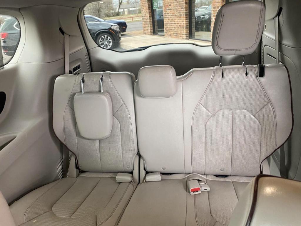 2018 Chrysler Pacifica Image 20
