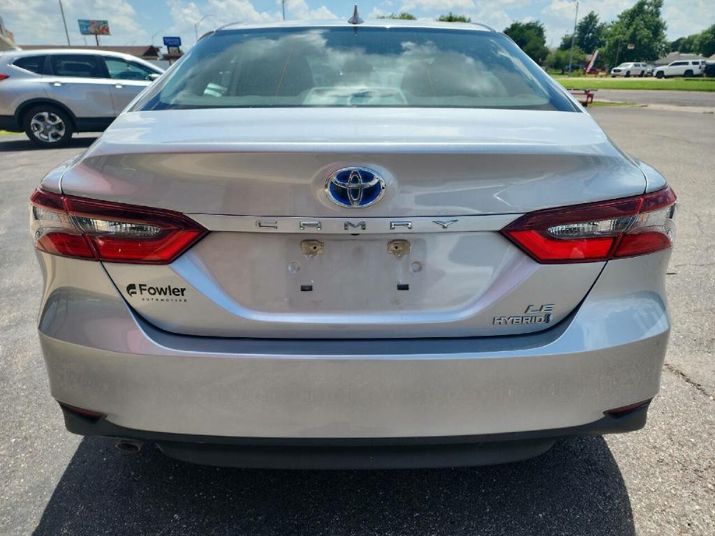 2021 Toyota Camry Image 4