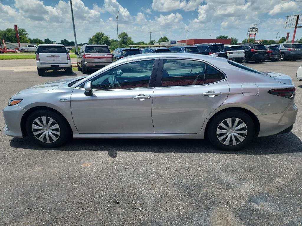 2021 Toyota Camry Image 6
