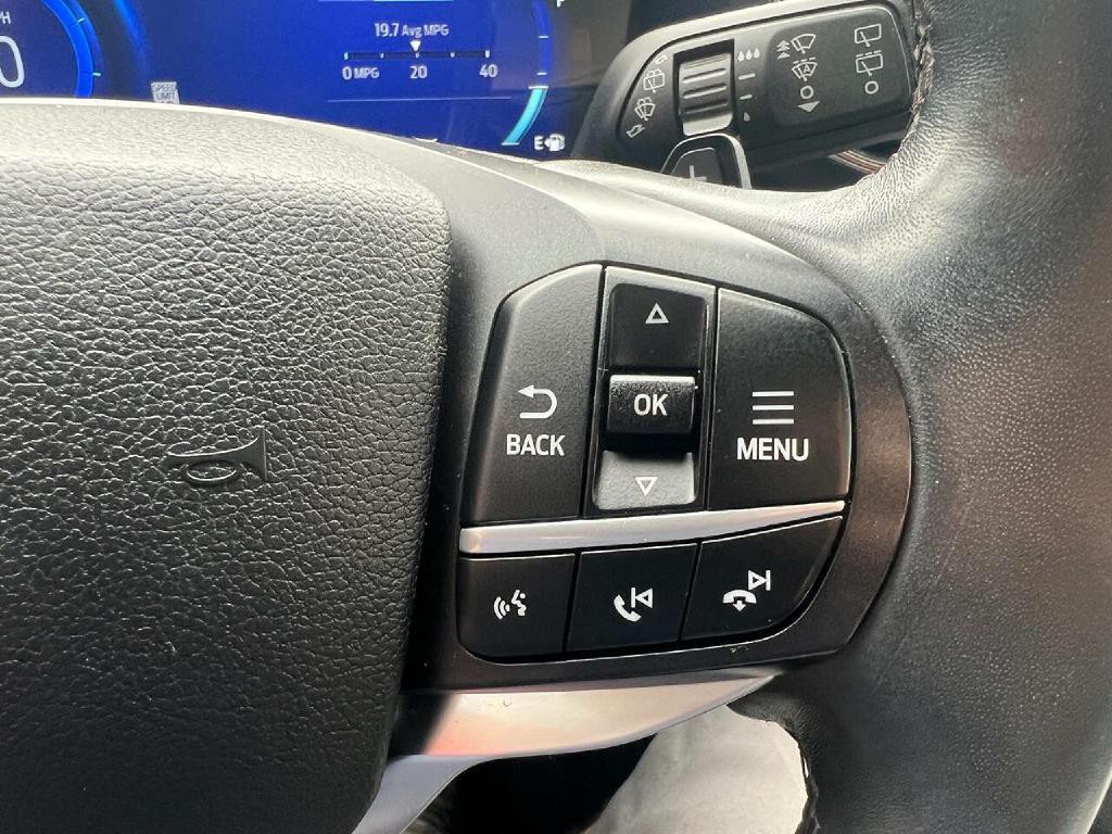 2020 Ford Explorer Image 17
