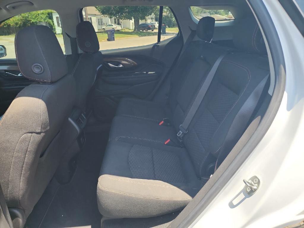 2018 GMC Terrain Image 18