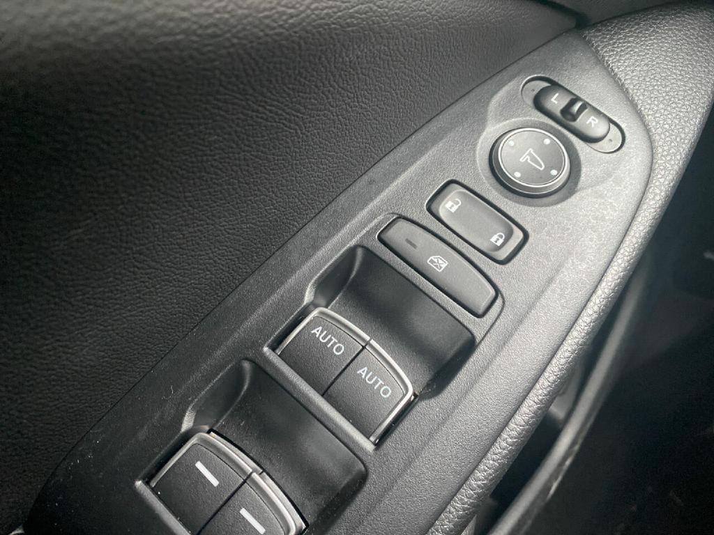 2019 Honda Accord Image 14