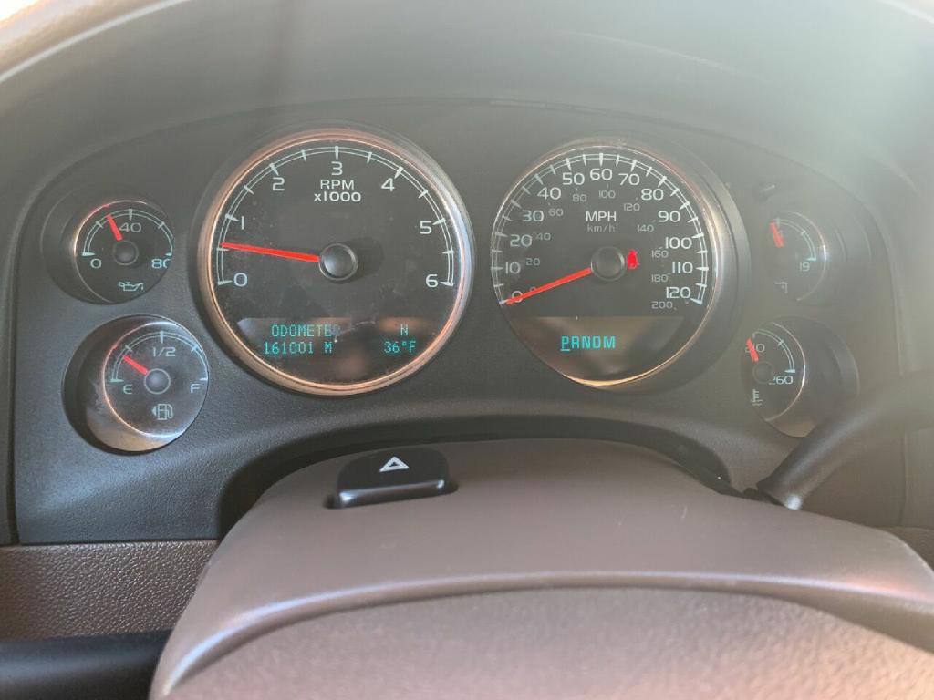 2010 Chevrolet Tahoe Image 18