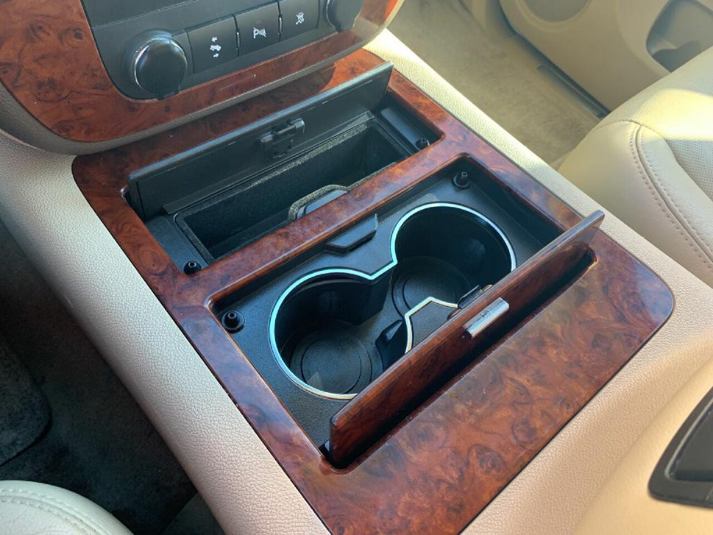 2010 Chevrolet Tahoe Image 19