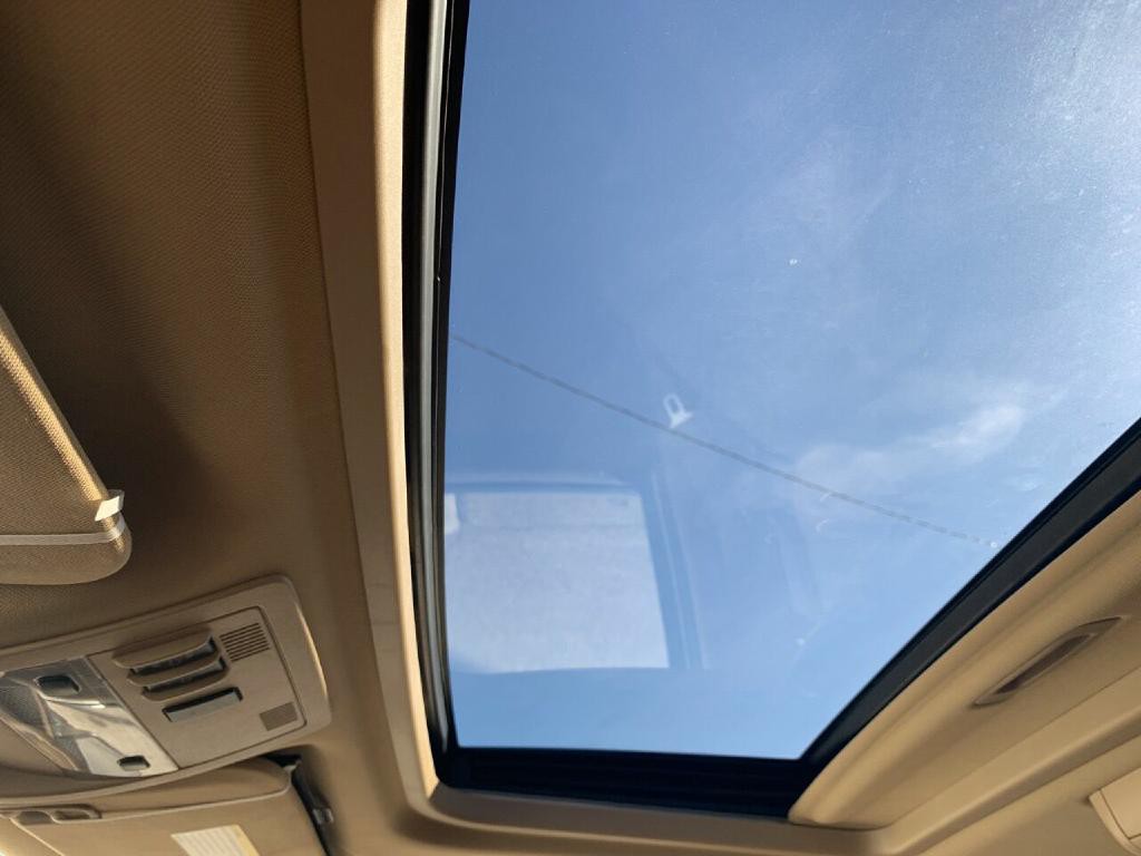 2010 Chevrolet Tahoe Image 21