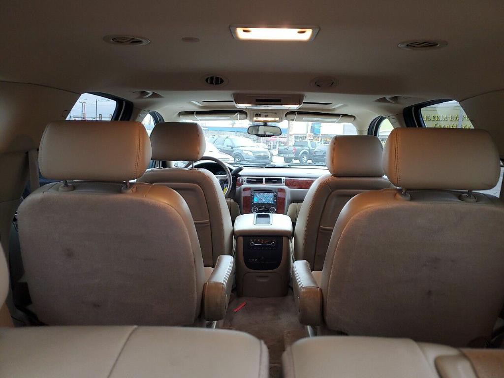 2010 Chevrolet Tahoe Image 27